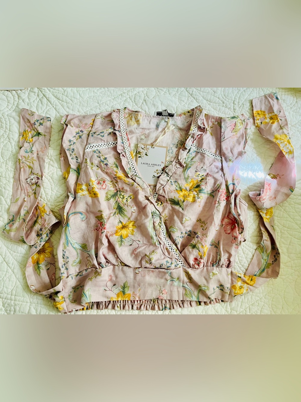NWT Laura Ashley Lilac Floral Faux Wrap Crop Top In Beautiful Floral Print